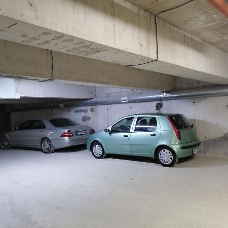 Апартамент Даскала С Паркомясто Burgas Esterno foto